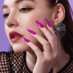 PINKY PURPLE GEL POLISH