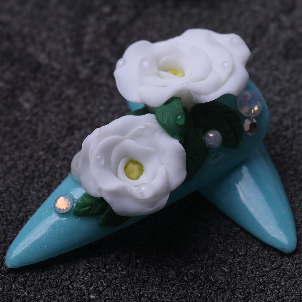 4D – WHITE 4D