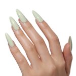 GENTLE GRASS – SEASONAL GEL POLISH AW 2025