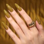 EARTH YELLOW – AW2507 GEL POLISH