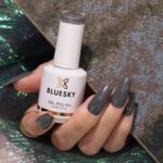 NIGHTFALL MARK – AW2524 GEL POLISH