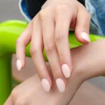 NUDE ENCHANTMENT BNR02 – NOURISHING RUBBER BASE ΝOURISHING RUBBER BASE