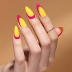 FLAMINGO PINK – SEASONAL GEL POLISH