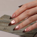 Scarlet Sheen – SATIN CAT EYE COLLECTION SPECIAL COLLECTIONS/EFFECT